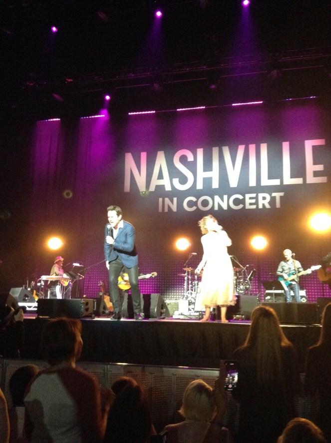 Charles Esten and Clare Bowen